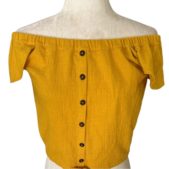 Madewell Off The Shoulder Cropped Tie Front Top in Celestial Gold - XS - Picture 5 of 15